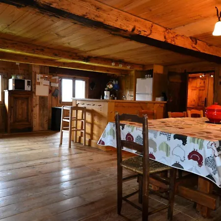 Lägenhet La Ferme Des Frasses - La Ferme Des Frasses - Superbe Vues Montagnes Mae-3324 Notre-Dame-de-Bellecombe